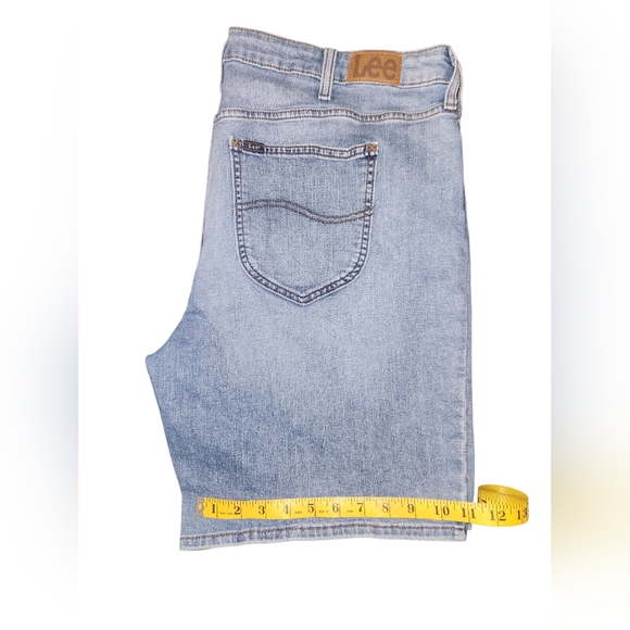 Lee Mid-rise Bermuda Denim Shorts Size 22 - Picture 10 of 11